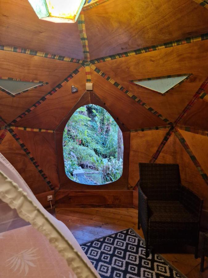Dome En Bord De Riviere Otel Saint-Claude Dış mekan fotoğraf